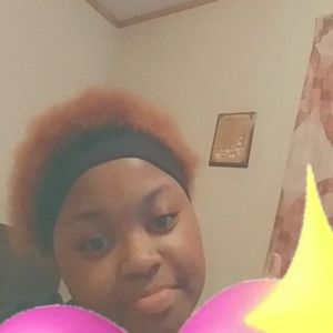 Meet your Posher, Ariana